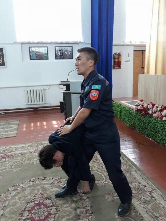 "Жазғы маусымда суға шомылу қауіпсіздігін сақтау" тақырыбындағы тәрбие сағаттар